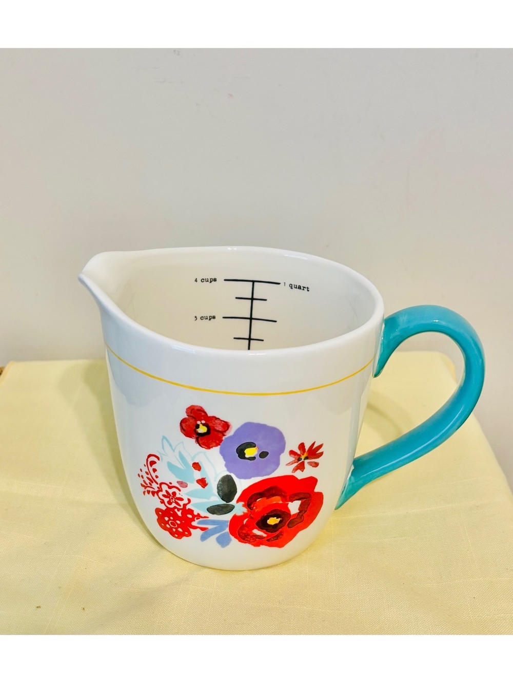The Pioneer Woman Farmhouse Floral Cottagecore 4 Cup Measuring Pitcher